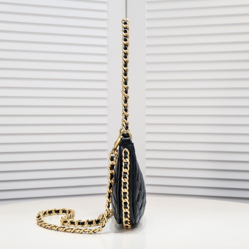 Ch**el hobo bags